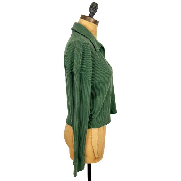 ABERCROMBIE & FITCH Waffle Polo Cropped Thermal Top S Green Long Sleeve EUC B52 - Picture 2 of 6